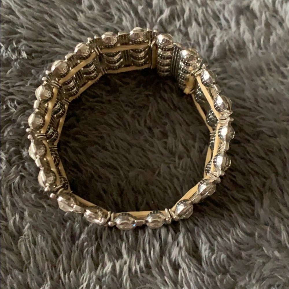 💍 Stretch Rhinestone Wide Bracelet - Picture 3 of 4